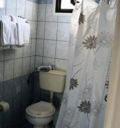 Aparthotel Dionysos Poros (Kefalonia)
